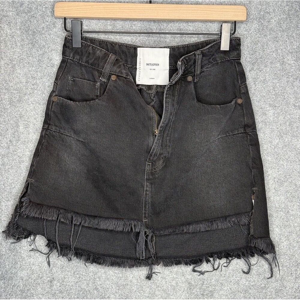 One Teaspoon 24 Black Cut-out Waist Button Fly Frayed Hem Denim Mini Skirt